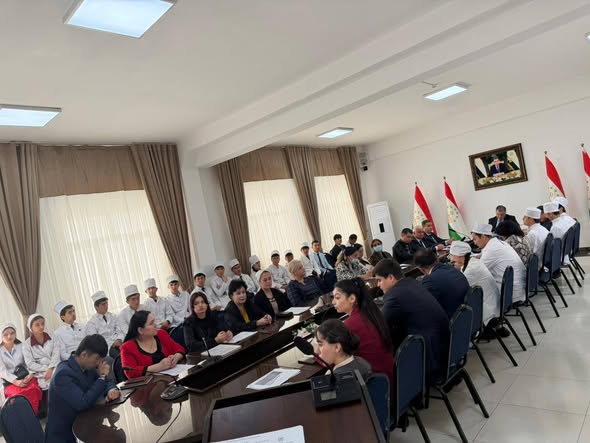 Конференсияи илмӣ-амалии апрелии олимон, ҷавонон ва донишҷӯёни Муассисаи таълимии ғайридавлатии «Донишкадаи тиббӣ-иҷтимоии Тоҷикистон»